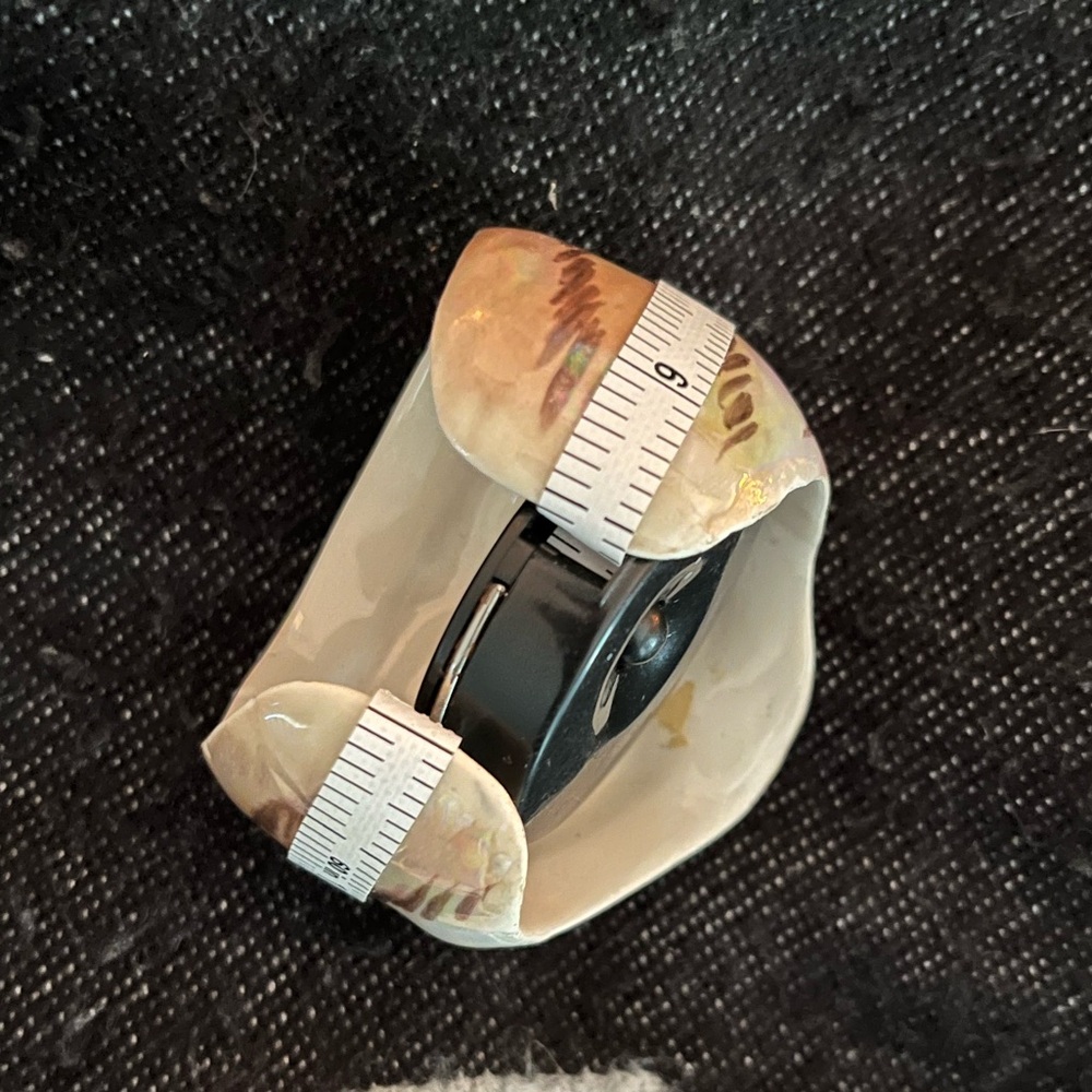 KM (Karen & Mark Kelleher- Maui, Hawaii) Cat Cuff (Hand Painted) Bracelet - Picture 7 of 8